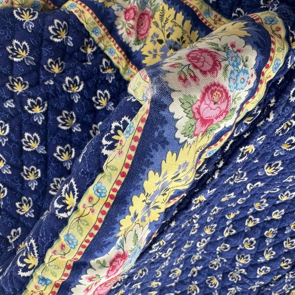 Vera Bradley Cottagecore Royal Blue Flower Double handle shoulder bag - Picture 4 of 11